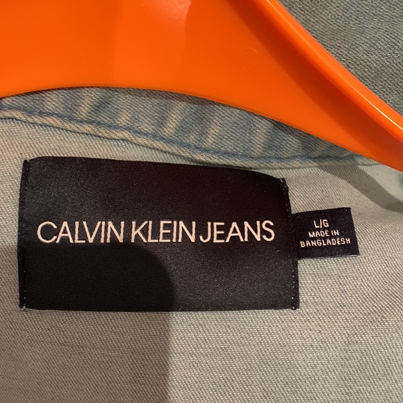 Calvin Klein Cropped Jean Jacket - Picture 3 of 3